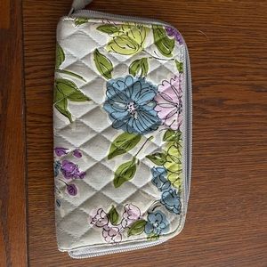 Vera Bradley Wristlet/clutch